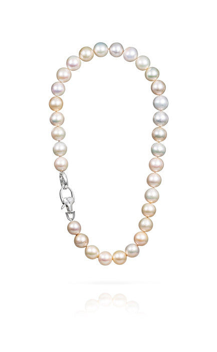 Freshwater Pearl Equestrian Lariat by Vincent Peach