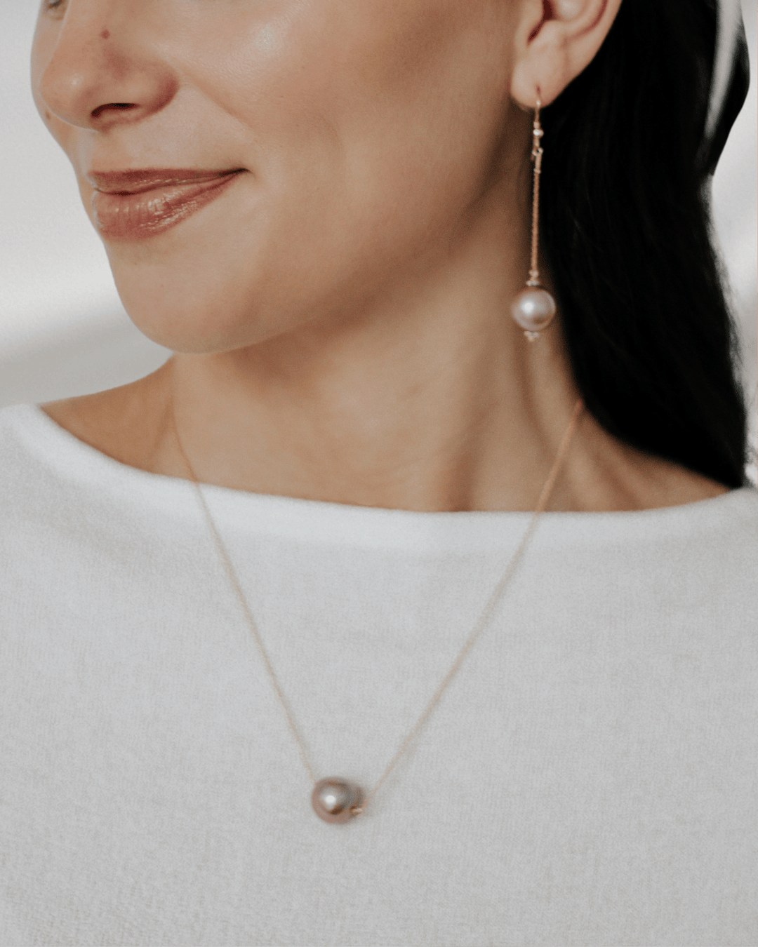 Pearl Chain Necklace & Earrings Gift Set by Vincent Peach