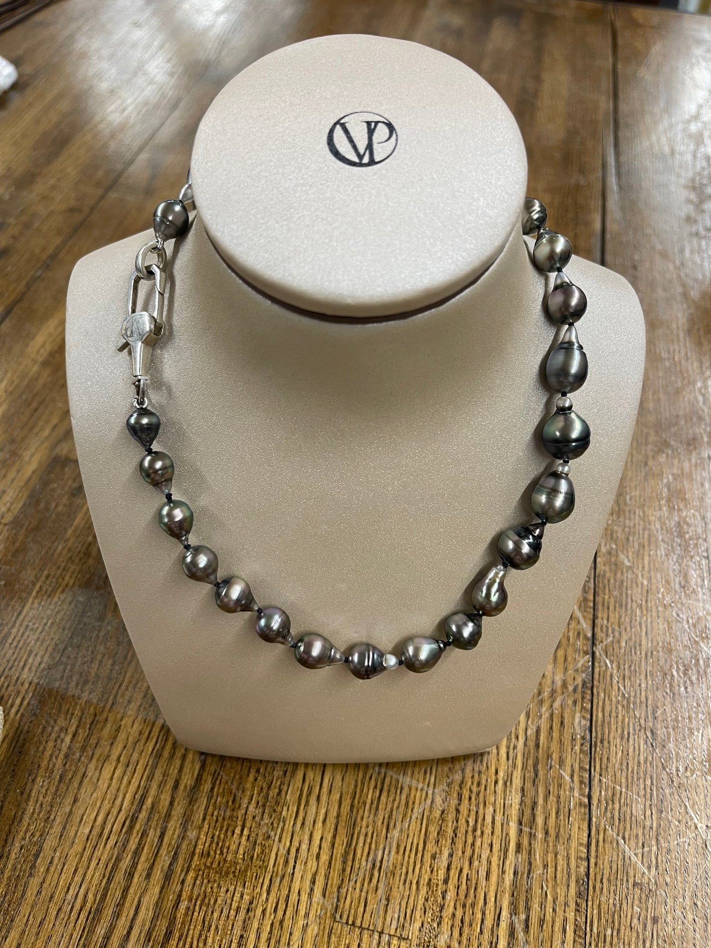 Tahitian Pearl Knotted Necklace - Vincent Peach Fine Jewelry