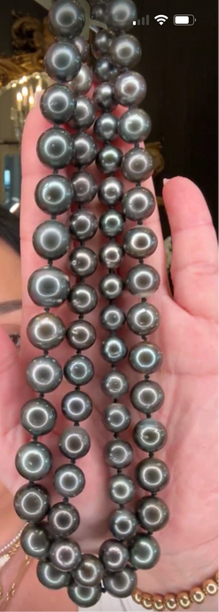 Long Tahitian Neckkace