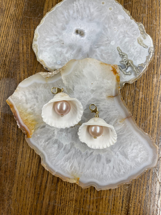 Pink Pearl Shell Pendant - Vincent Peach Fine Jewelry