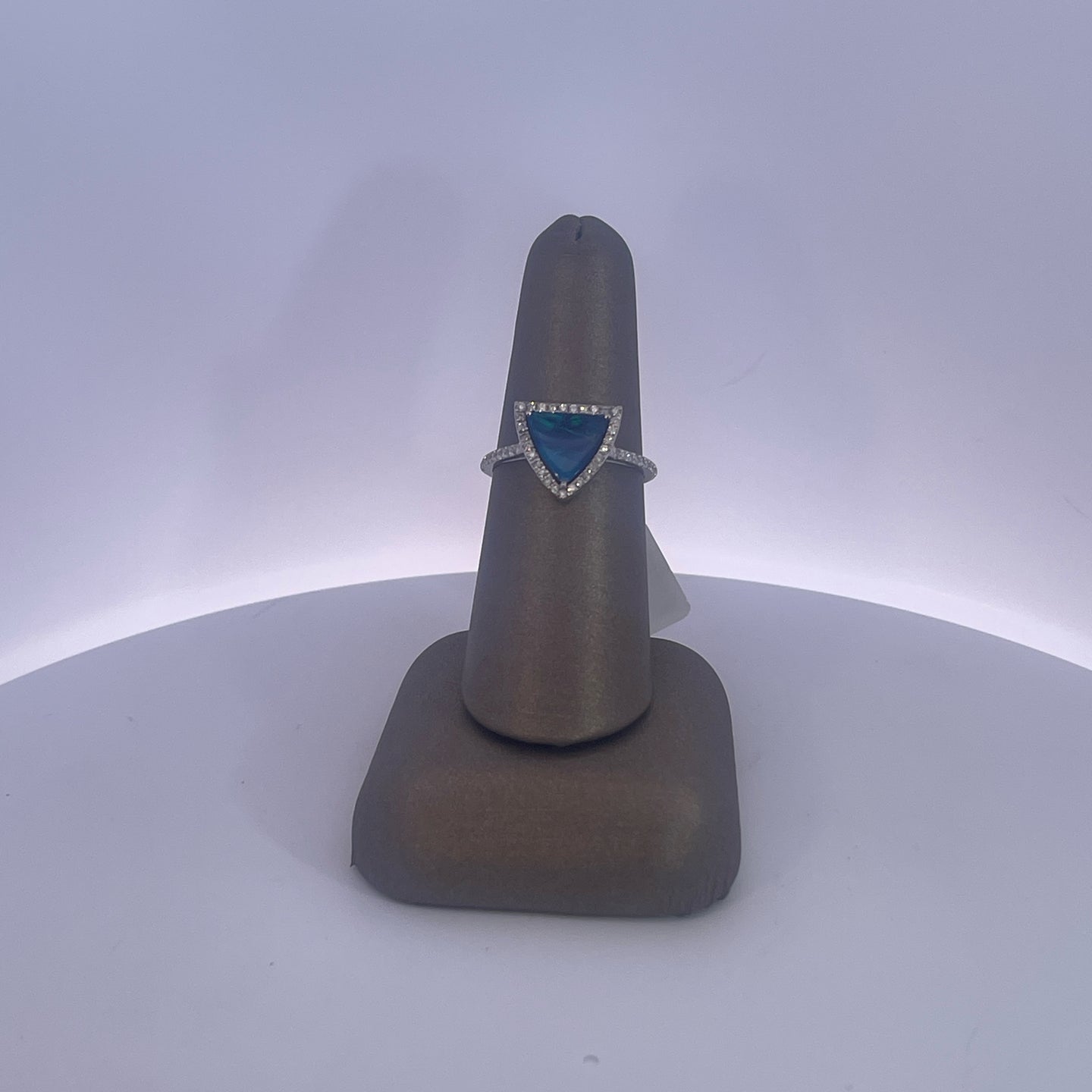 18kt Opal 1.06ct Ring - Vincent Peach Fine Jewelry