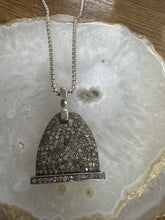 Multi-Color Diamond Stirrup