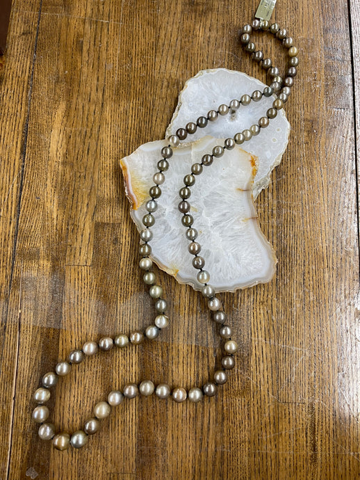 36” Tahitian Knotted Strand