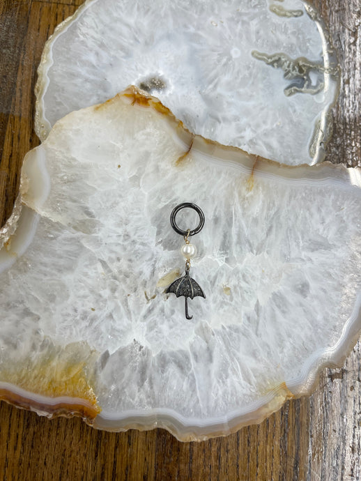 Umbrella Diamond Charm - Vincent Peach Fine Jewelry