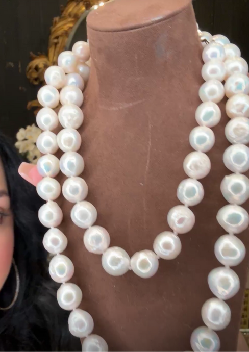 36” white rosebud strand