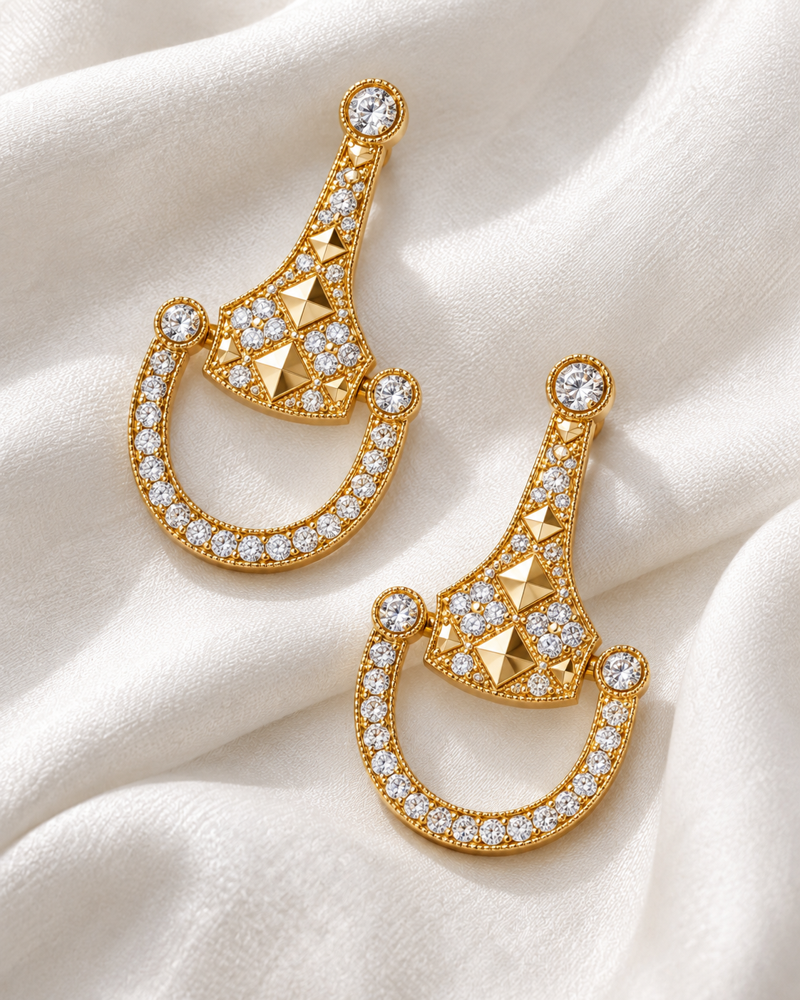 Cavallo Snaffle Bit Diamond Earrings