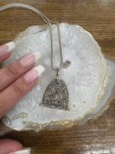 Multi-Color Diamond Stirrup