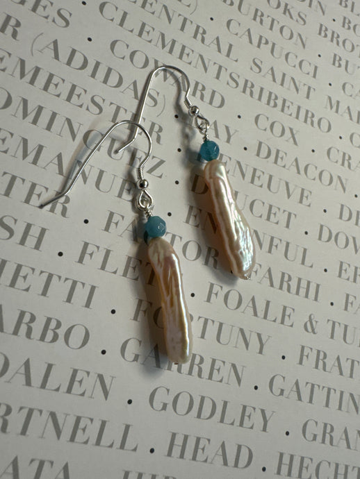 Stick Pearl Earrings