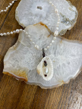 Freshwater Shell Pendant - Vincent Peach Fine Jewelry