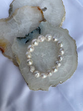 White Fireball Stretch Bracelet - Vincent Peach Fine Jewelry