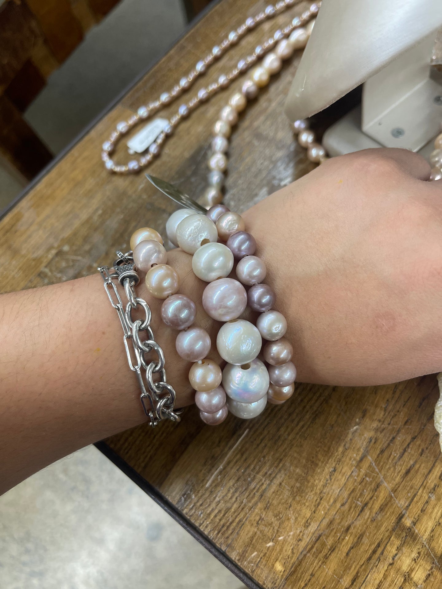 Freshwater Stretch - Vincent Peach Fine Jewelry