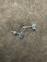 Sapphire Earrings - Vincent Peach Fine Jewelry