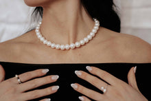 Freshwater Pearl Necklace | Diamond Clasp