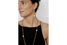 Paperclip Chain Earrings | Freshwater Pearl