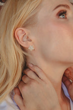 Diamond Clover Earrings - Vincent Peach Fine Jewelry