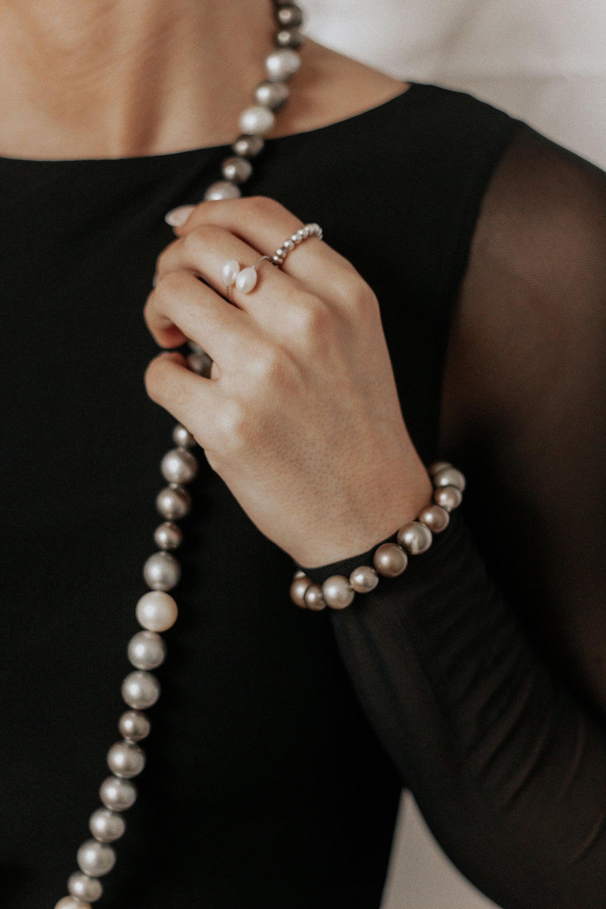 Slim Tahitian Pearl Stretch Bracelet by Vincent Peach