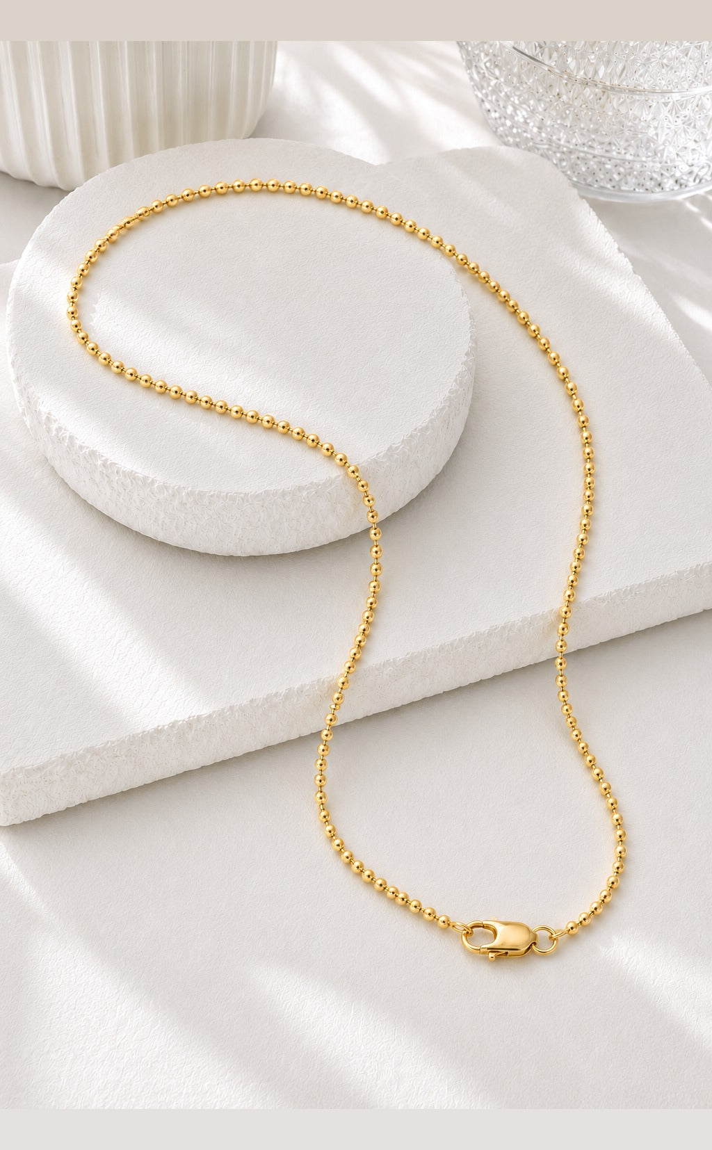 Ball Chain in 18K Gold by Vincent Peach, view 4