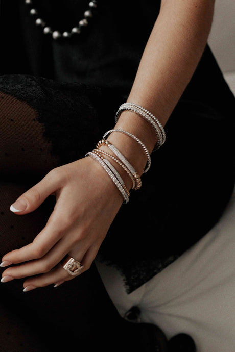 1.01 Carat Diamond Bangle Bracelet in 14K Yellow Gold