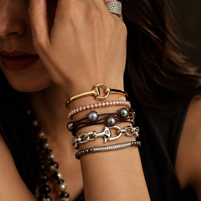 How to Stack Bracelets