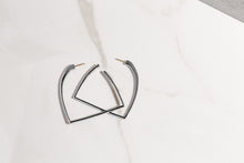 Stirrup Hoop Earrings - Vincent Peach Fine Jewelry