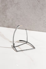 Stirrup Hoop Earrings - Vincent Peach Fine Jewelry