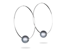 big silver hoop earrings with black tahitian pearl by Vincent Peach Fine Jewelry