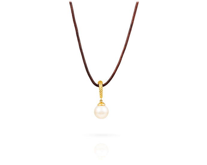 White South Sea Gold Drop Necklace - Vincent Peach Fine Jewelry