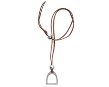 Demure Stirrup Gift Set
