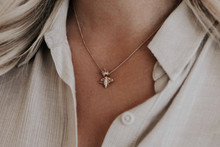 Queen Bee Necklace | Diamond Body