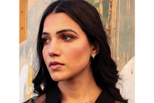 Diamond Signature V Earrings | Gold - Vincent Peach Fine Jewelry